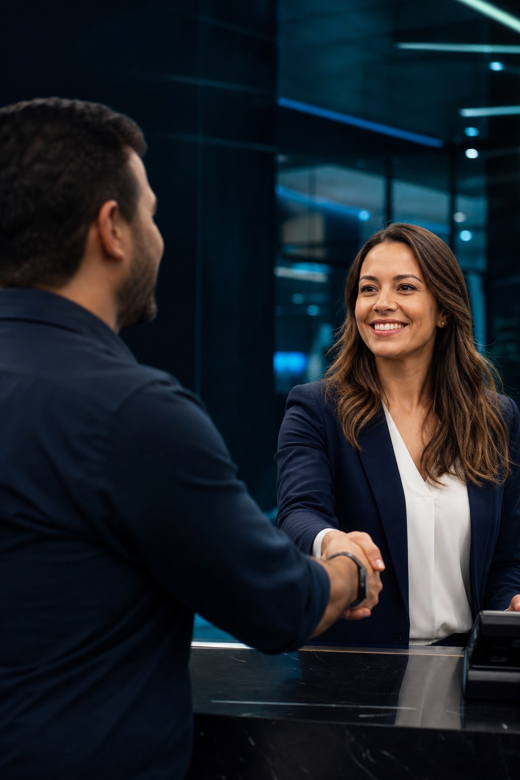 Boas-vindas — recepção calorosa entre a equipe tef.net e o cliente